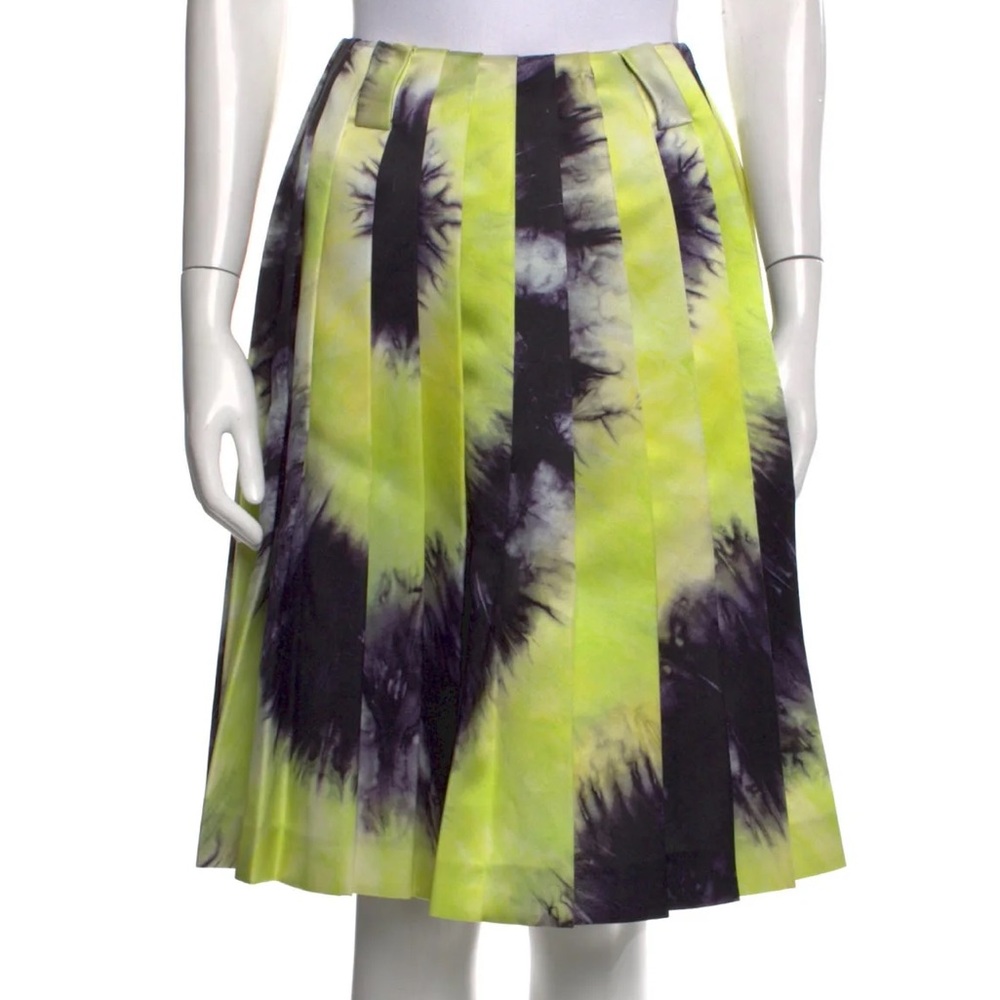 Prada Yellow and Black A-Line Skirt ICONIC